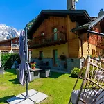 Penzion L'abri Des Amis Courmayeur
