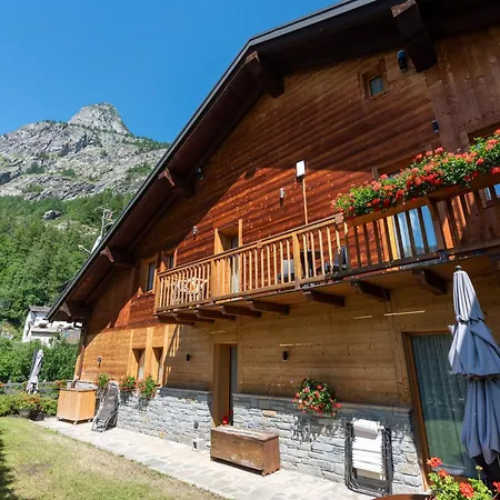 L'abri Des Amis Gasthof 3*