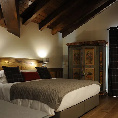 Guest house L'abri Des Amis 4*