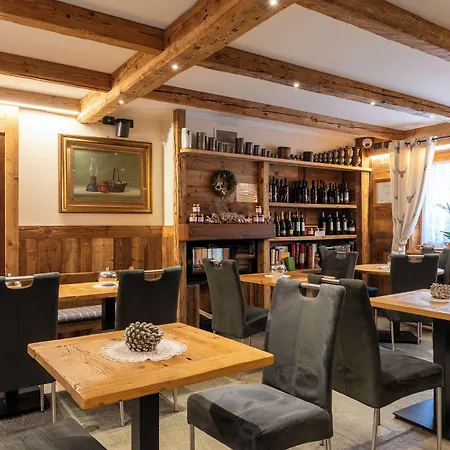Casa de hóspedes L'abri Des Amis