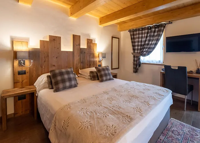 L'abri Des Amis Guest house