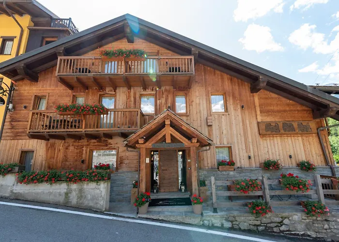 L'abri Des Amis Casa de hóspedes Courmayeur