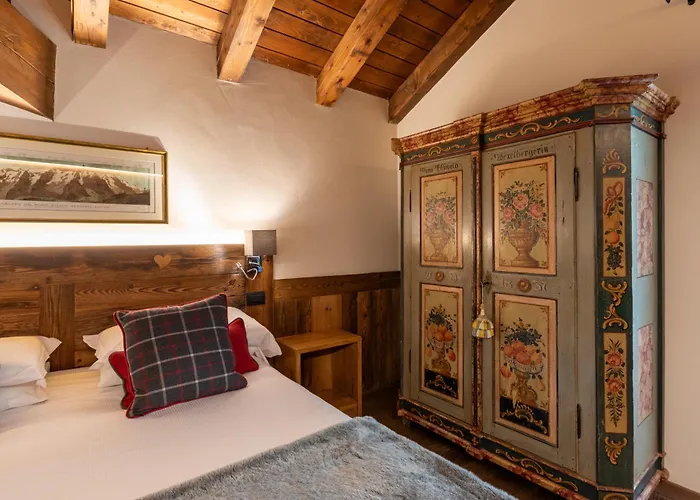 L'abri Des Amis Guest house